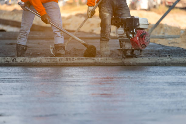 Best Concrete Pool Decks in Metter, GA
